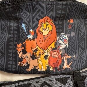 Disney The Lion King black Simba packable hip pack/crossbody bag NWOT